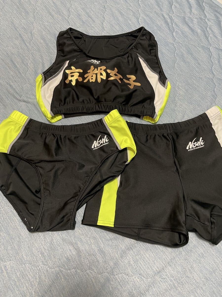 asics 陸上強豪校【女子セパレートユニフォーム】size M(上)/L(下