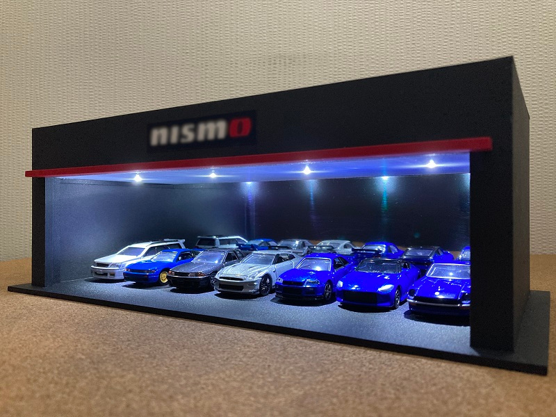 新品】ジオラマ：1/64 木造パーゴラ付ガレージ（ブラウン