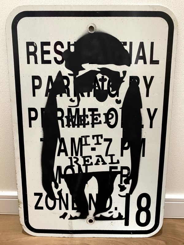 流行り の ブランド - 2025年おすすめのアイテム満載 banksy 貴重 バンクシー 道路標識 ロードサイン real it keep 置物
