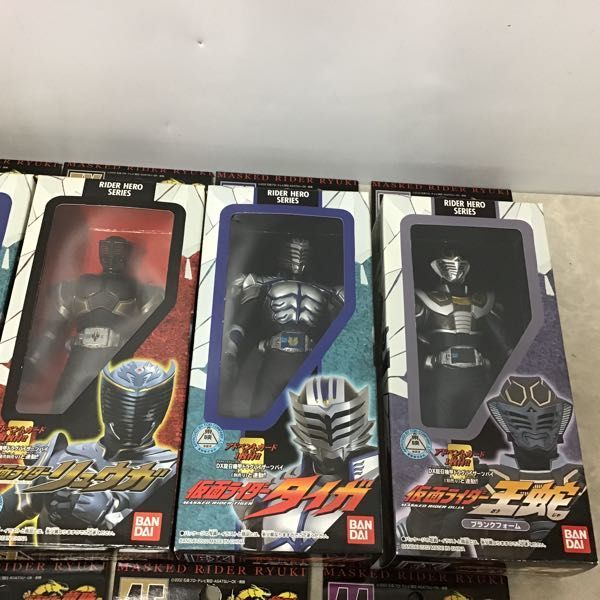1円 ライダーヒーローシリーズ 仮面ライダーナイトサバイブ 仮面ライダー龍騎 仮面ライダータイガ 他 の落札情報詳細 ヤフオク落札価格情報 オークフリー スマートフォン版