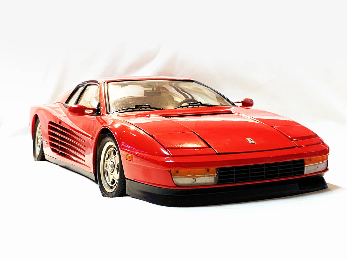 Ferrari Testarossa 1/8スケール 赤 ポケール