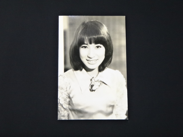 ☆ブロマイド 藤圭子 ☆670の落札情報詳細 - Yahoo!オークション落札