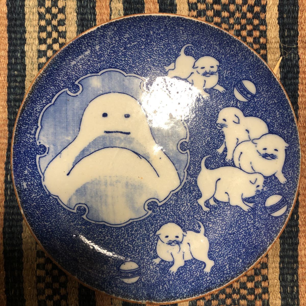 古伊万里 小皿 雪だるまと犬図 銅判 明治後期〜大正 骨董 アンティーク ◇図変わり印判◇雪だるま◇子犬◇明治◇大正◇印判◇皿◇骨董