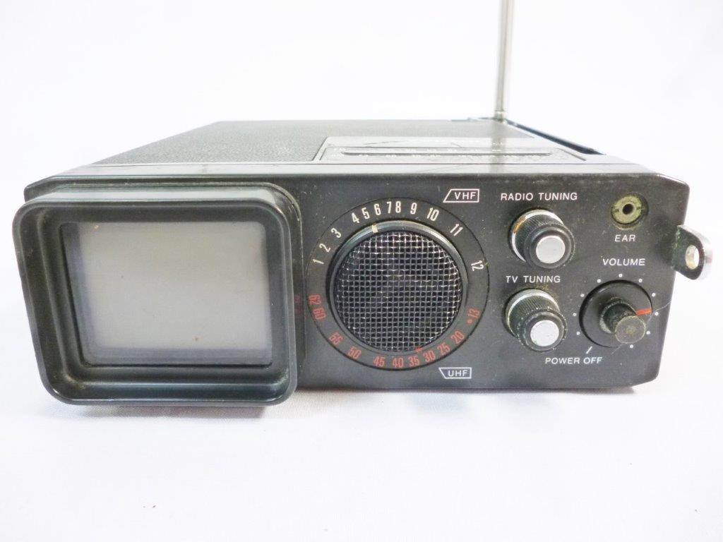 ☆ビクター Victor P-100 ラジオ-テレビジョン ラジオ 受信機☆の落札