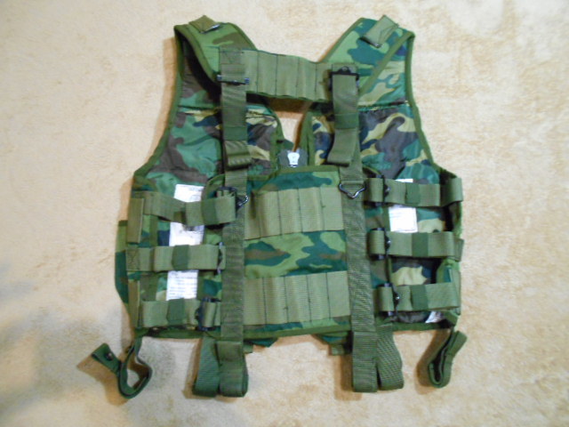ロシア軍実物　Splav製 M32 タクティカルベスト Amazon.co.jp: ロシア陸軍 SPLAV タクティカルアサルトベスト