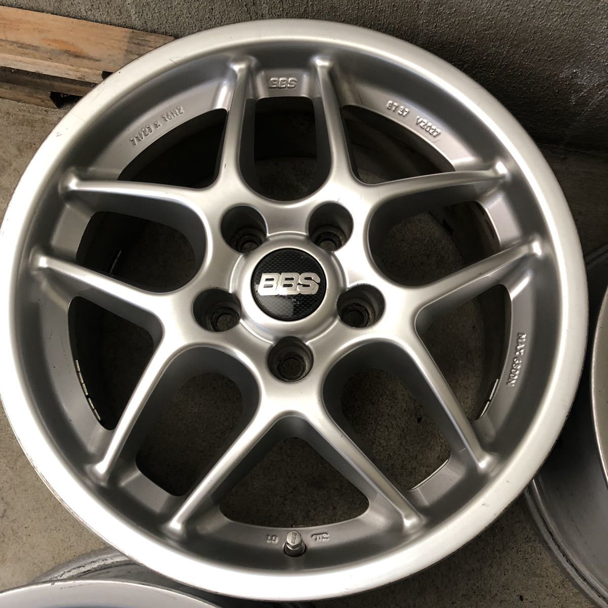 ○BBS VZ027 16インチ 4本セット 7.5J +37 112-5 205/55R16 VW  