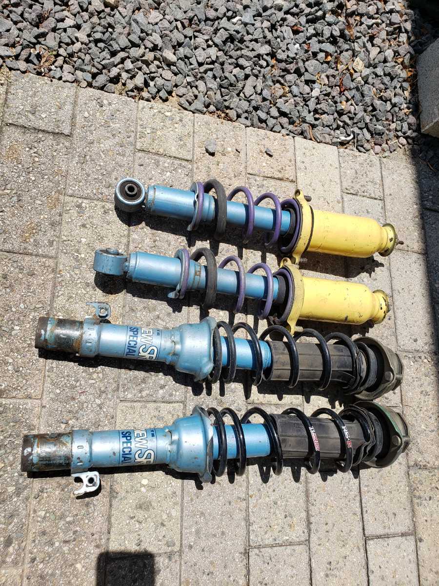 JA4 トゥデイ RSRダウンサス＆カヤバショック 延長リヤアッパー付の  