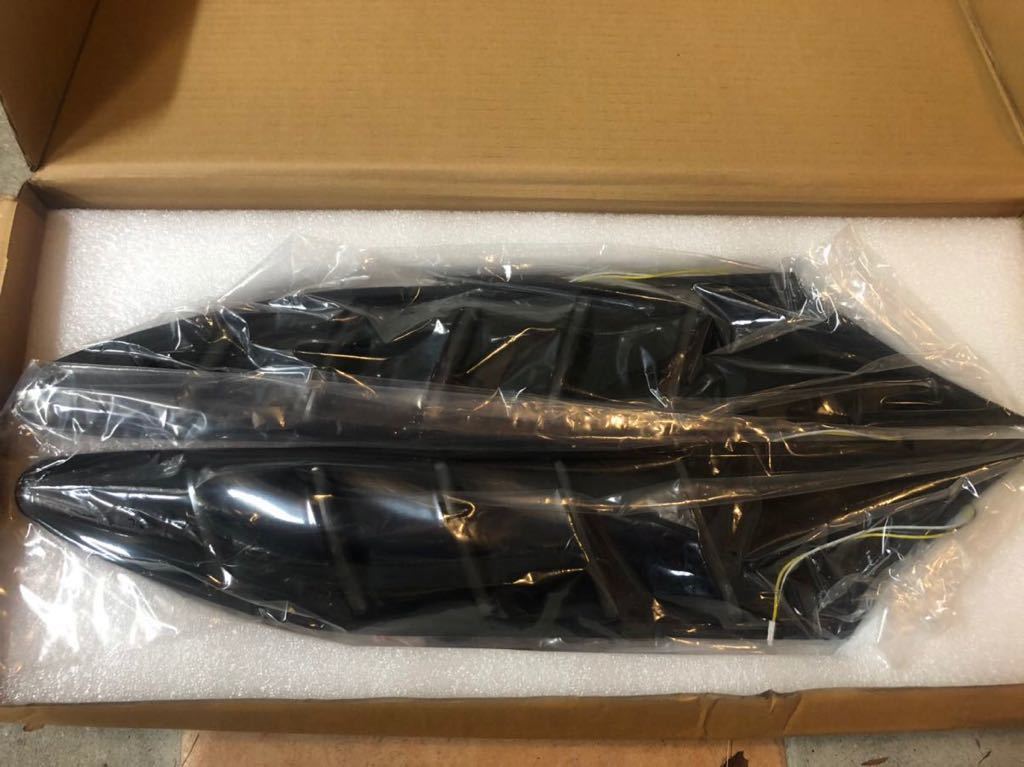 新品】86 zn6 BRZ フェンダーガーニッシュ サイドフィン 流れる