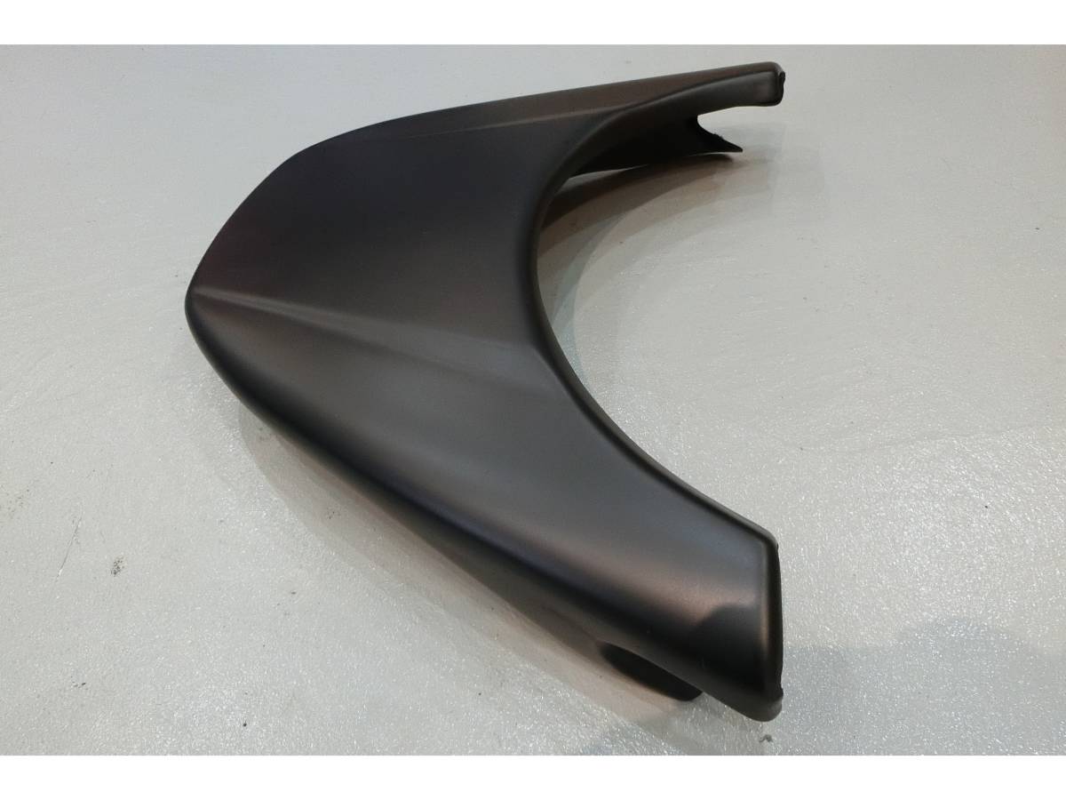 新品・社外】ホンダ フォルツァ MF08 リアスポイラー エアロ 艶 新品・社外】ホンダ フォルツァ MF08 リアスポイラー エアロ 艶