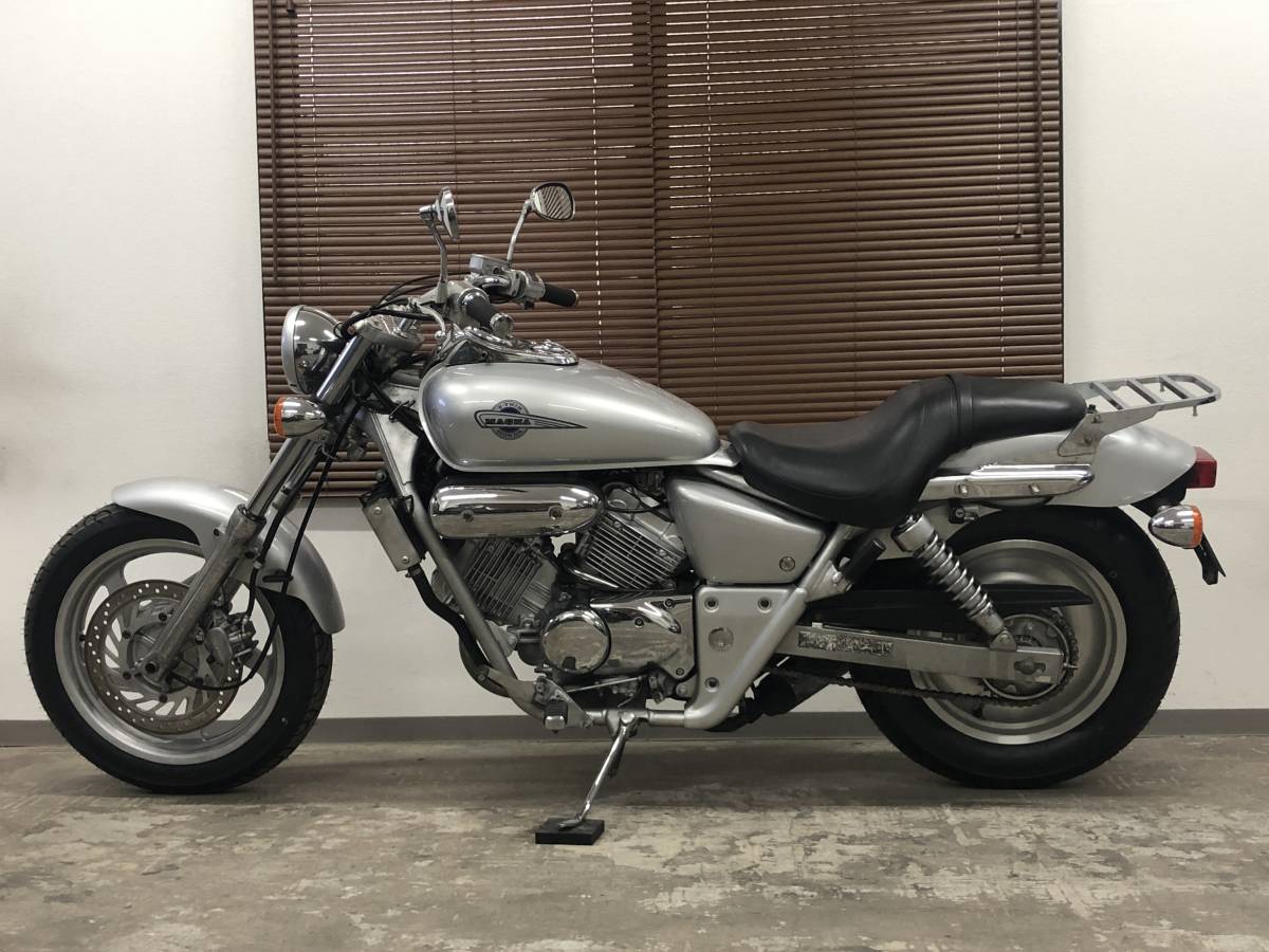 大阪府交野市より ホンダ Vツインマグナ マグナ250 ハンドル スパトラ