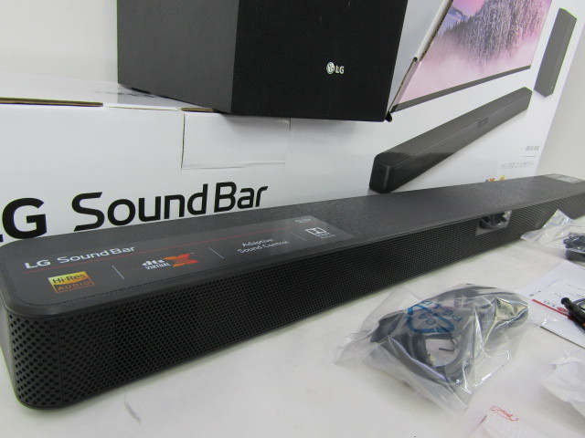 LG サウンドバー SL5Y LG SL5Y: 2.1 Channel Sound Bar w/ DTS Virtual: X & High