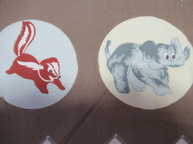 古布 木綿 はぎれ スカンク 象 兎 犬 ２枚組 ８２センチ おまけ付 の落札情報詳細 ヤフオク落札価格情報 オークフリー スマートフォン版