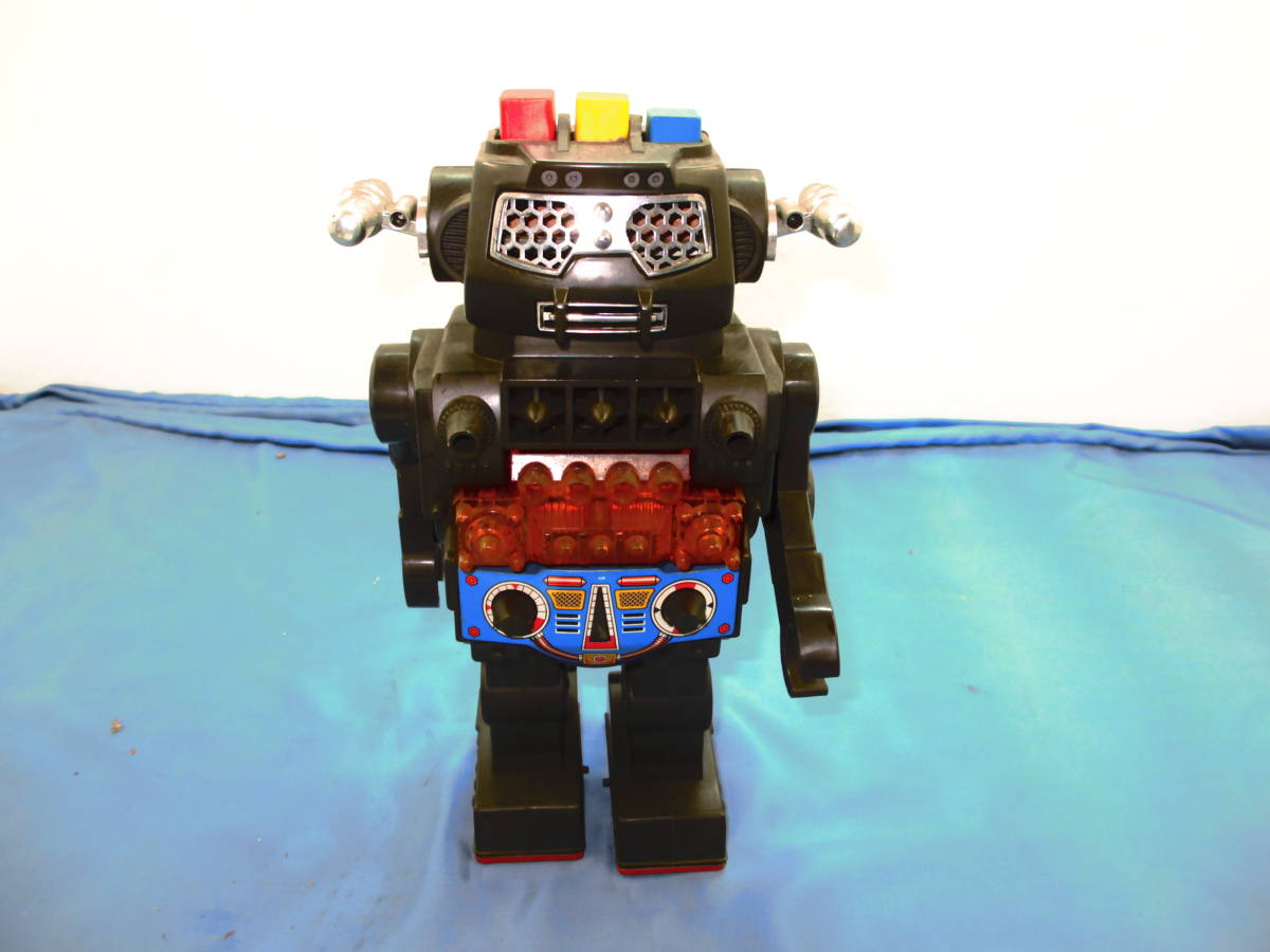 昭和レトロ ロボット メーカー不明 電池式ブリキ玩具 当時物不動 ジャンク の落札情報詳細 ヤフオク落札価格情報 オークフリー スマートフォン版
