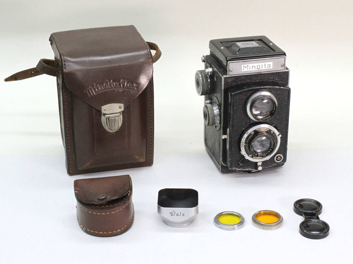 超希少　時代感上々　風格ある造形　小松泉　山秋　泥雲脚外縁剣木瓜鉢　幅23.5センチ　時代品 ☆S.H.フィギュアーツウルトラマンジャックパッケージ未開封 定形