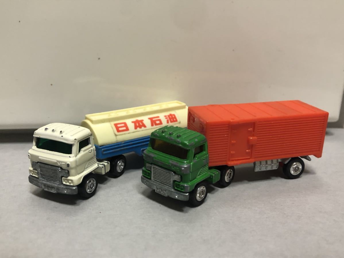 日本製トミカ 日野セミトレーラー2台セット 黒箱トミカ 日野トラック