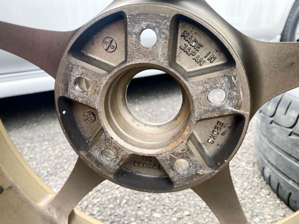 エンケイレーシング 17インチ 9J +38 PCD114.3 5穴 エンケイレーシング