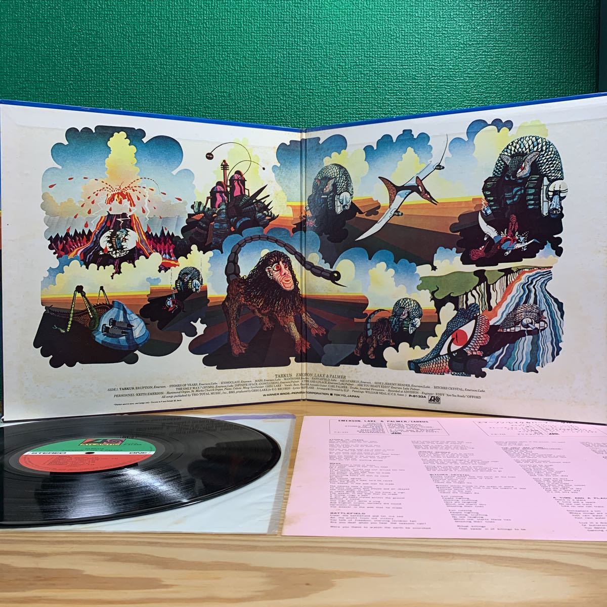 LP △ EMERSON, LAKE & PALMER「Tarkus」ELP タルカス 歌詞カード付