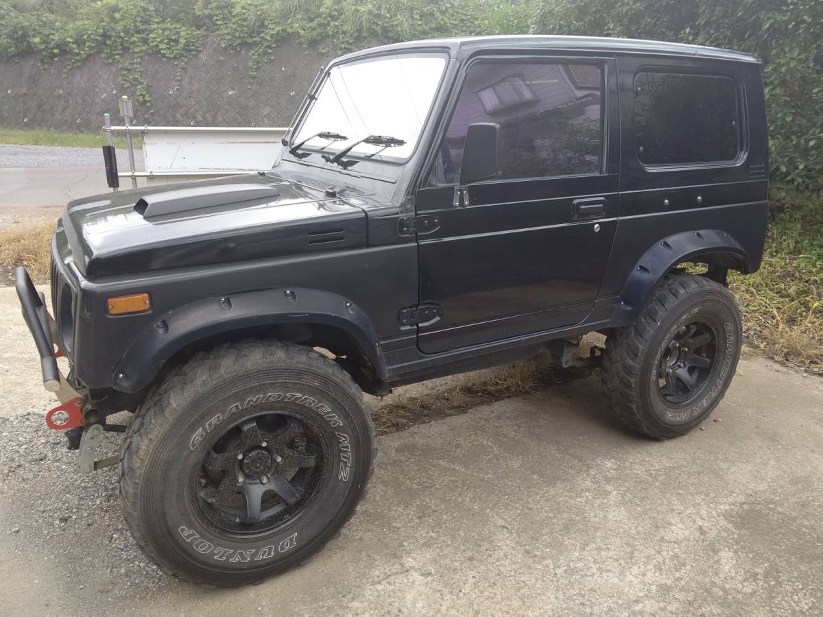 SUZUKIジムニーja11 リフトアップ カスタム多数