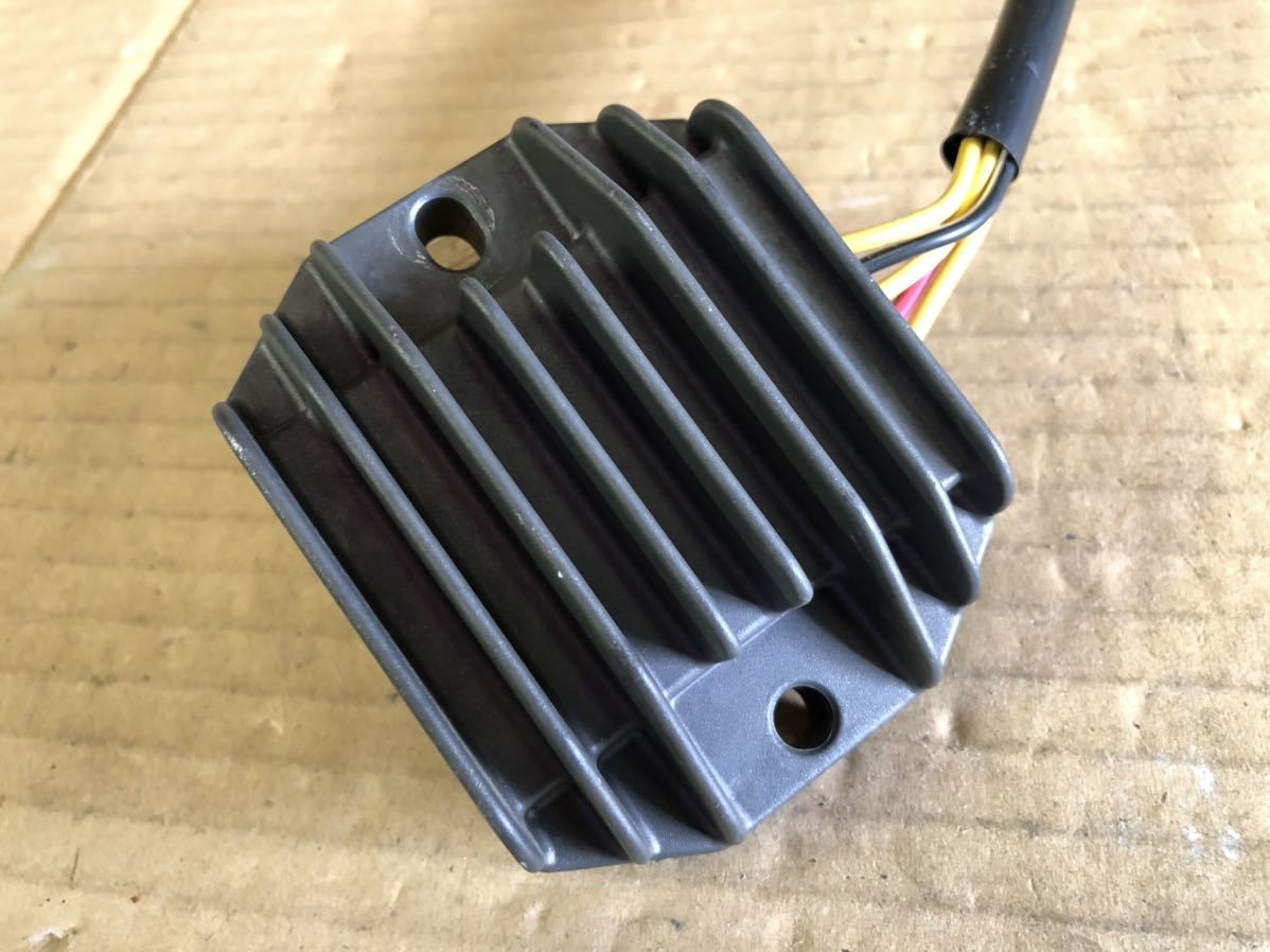 スズキ アドレス V125 CF46A 純正 レギュレーター レクチファイア