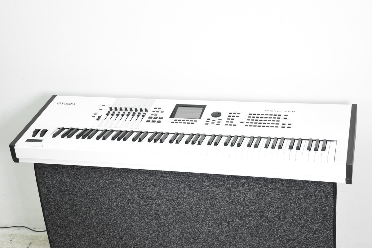 YAMAHA かなしい MOTIF XF8【ジャンク】