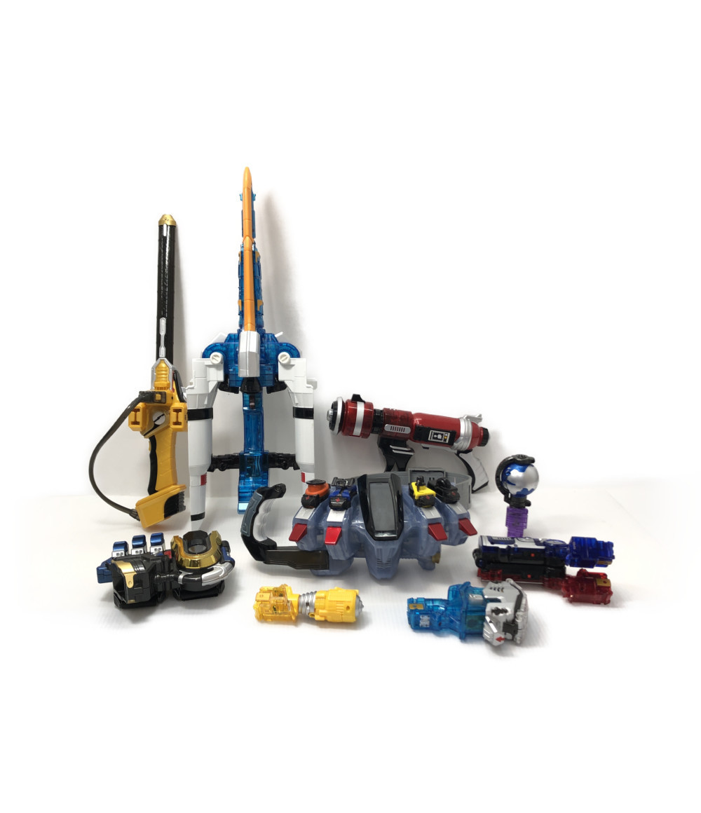 1円スタート 仮面ライダーフォーゼ 変身ベルト Dxフォーゼドライバー アストロスイッチ 他 まとめ売り バンダイ の落札情報詳細 ヤフオク落札価格情報 オークフリー スマートフォン版