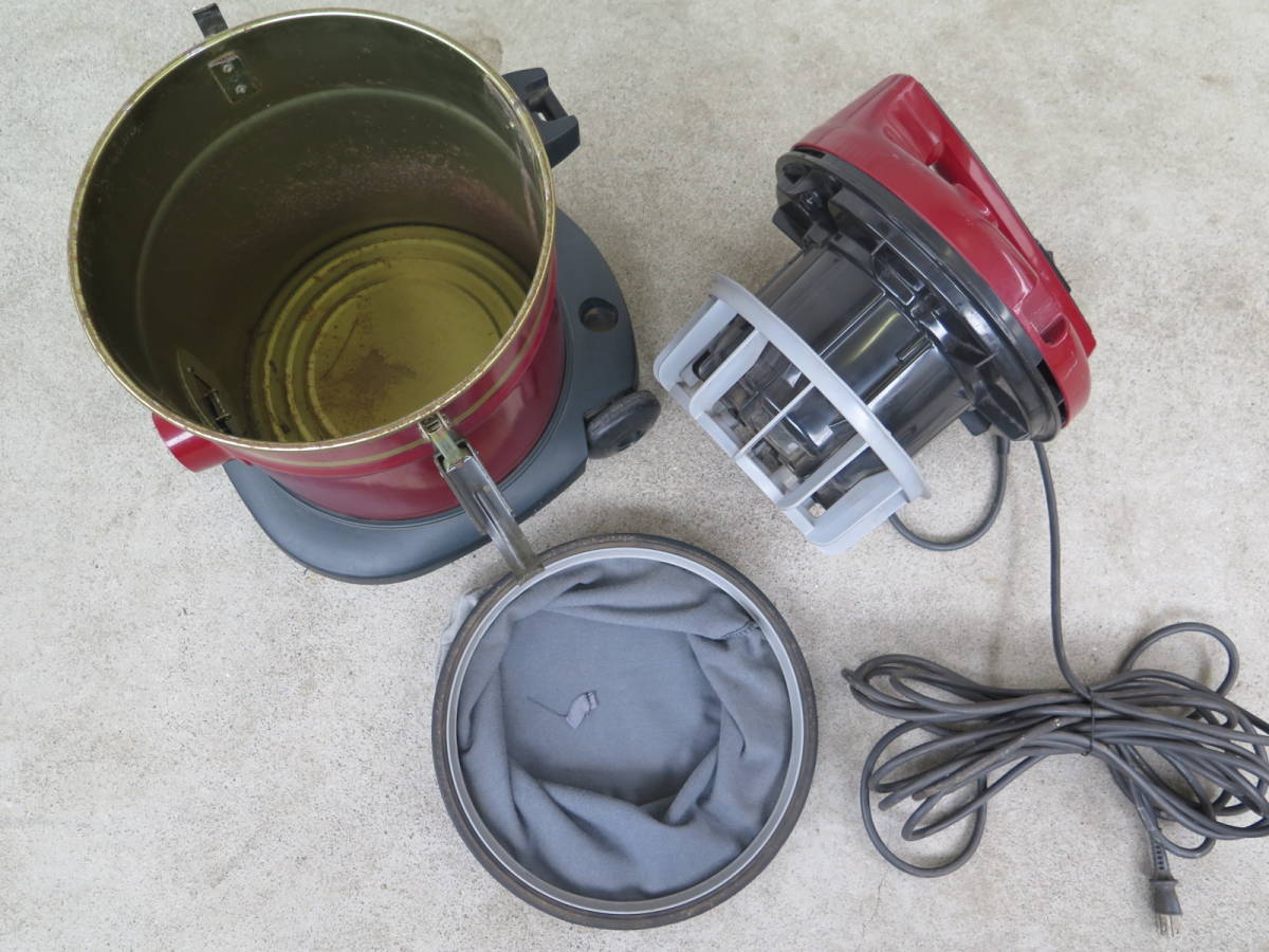 サンヨー 店舗用 電気掃除機 BSC-307 SANYO 動作確認済み 300W USED