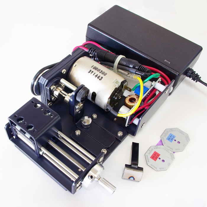 誉ヤスリ・簡易電源付き 汐見板金タイヤセッターセット1(ワン) 誉ヤスリ・簡易電源付き 汐見板金タイヤセッターセット1(ワン) ミニ四