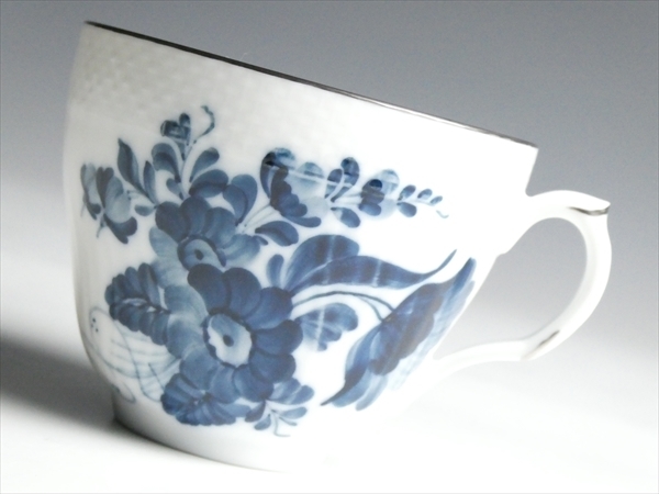 ロイヤルコペンハーゲン HERITAGE ブルーフラワー カーブプレート　ペア ロイヤルコペンハーゲン HERITAGE ブルーフラワー カーブプレートペア