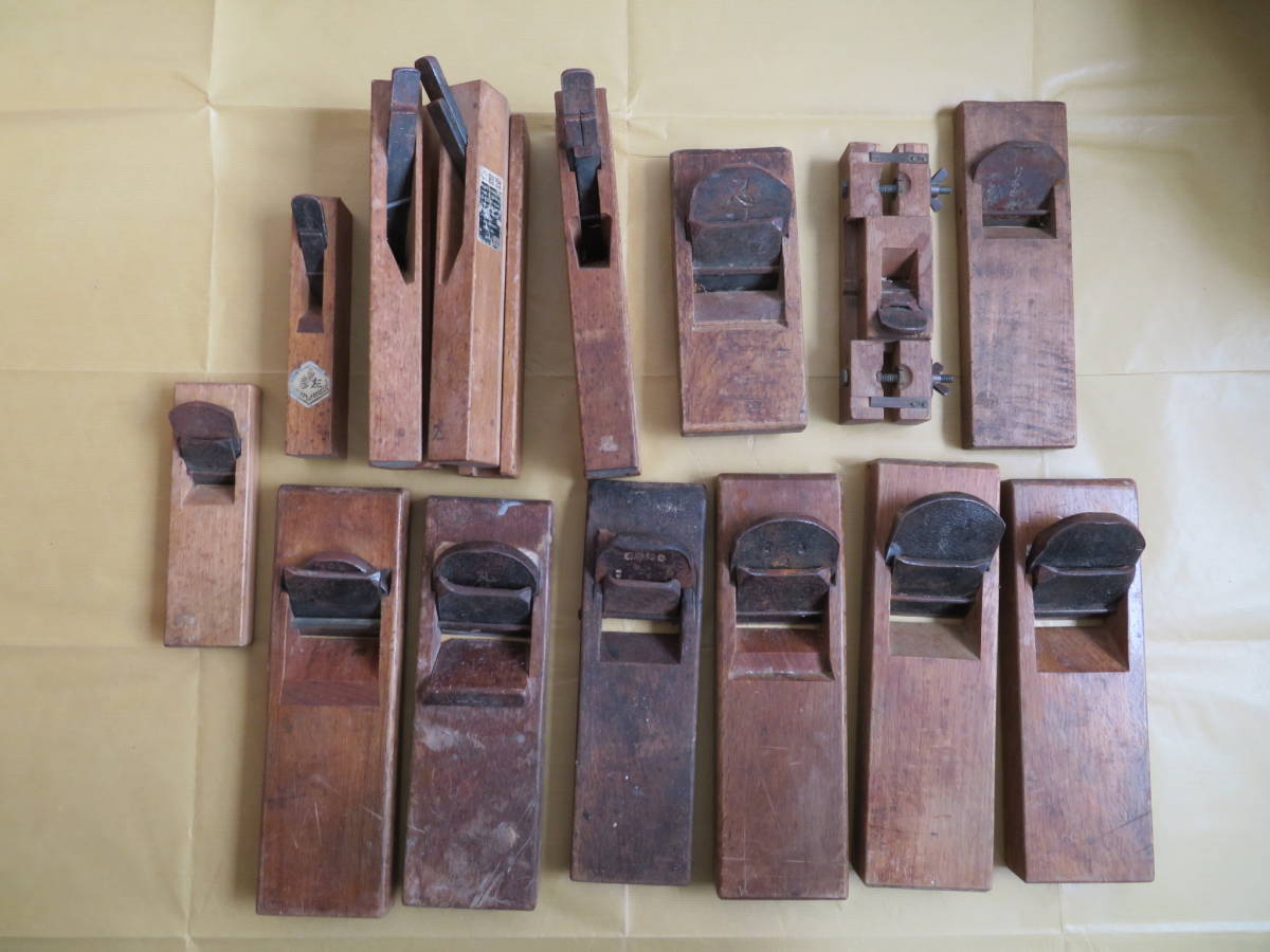 古い在銘 鉋 鉋台 征弘 日満支？ 大工道具(HD896ahxY)