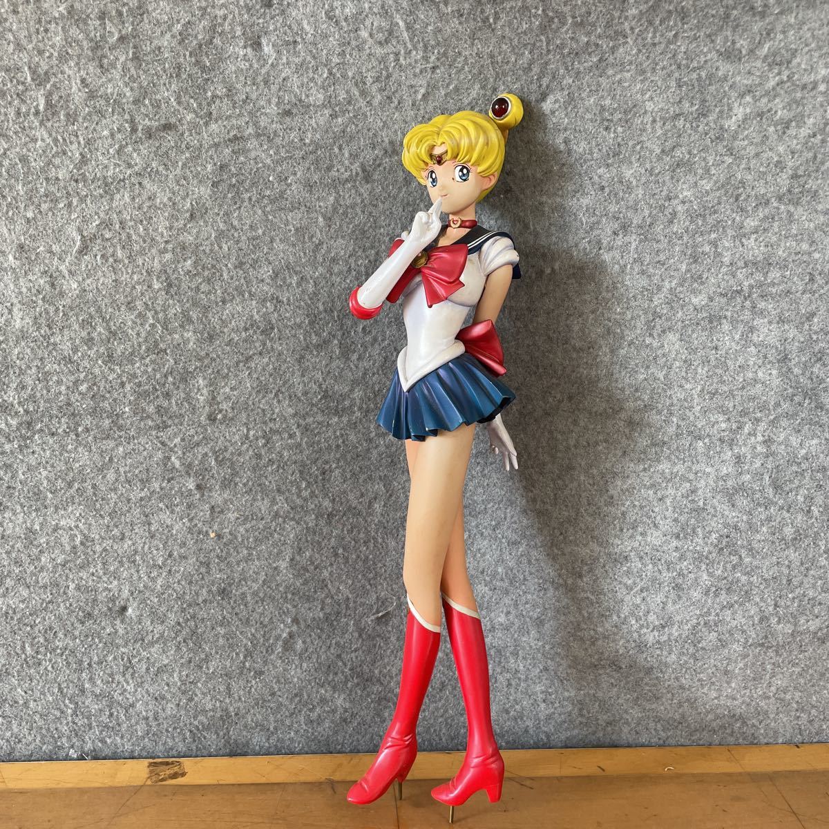 海洋堂セーラームーン フィギュア 膝つき 海洋堂セーラームーン