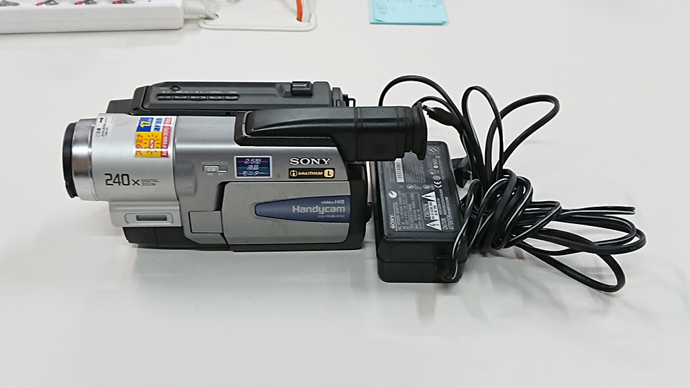 SONY HDR-CX630V ハンディカム 箱、説明書なし おまけつき SONY HDR