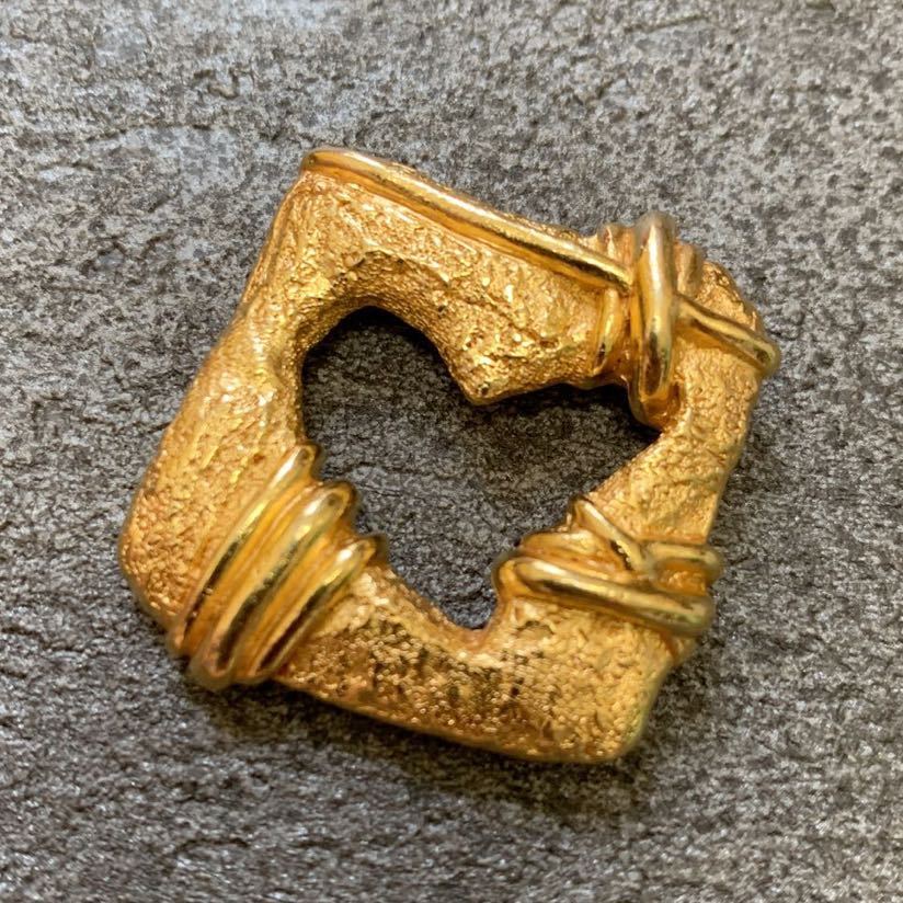 クリスチャンラクロワ ブレスレット チャーム ヴィンテージ ゴールド レア クリスチャンラクロワヴィンテージブレスレットゴールドハートチャーム