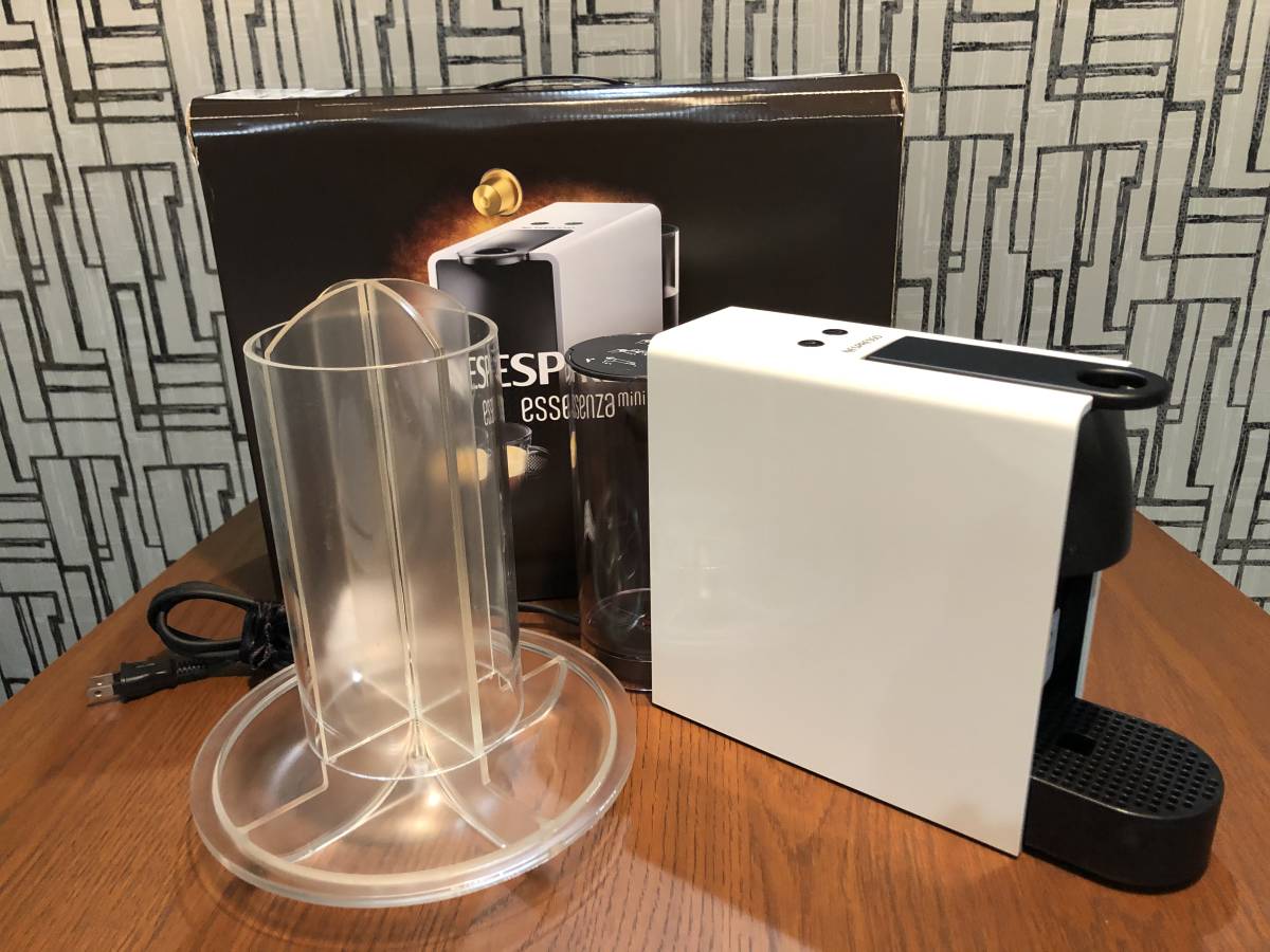 ネスプレッソ エッセンサミニ C30 ピュアホワイト ネスレ ネスプレッソ