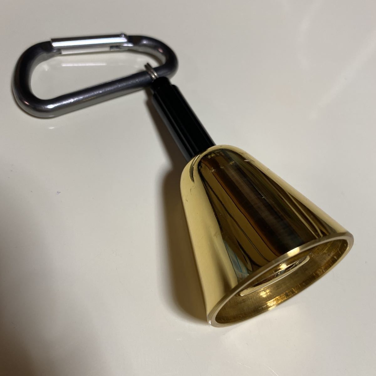 新品同様 美品 １回使用 熊鈴 大音量 東京ベル 登山用熊鈴 トレッキングベル 消音機能付き Tb K2 Bear Bell 森の鈴 ゴールド 釣り 山菜 の落札情報詳細 ヤフオク落札価格情報 オークフリー スマートフォン版