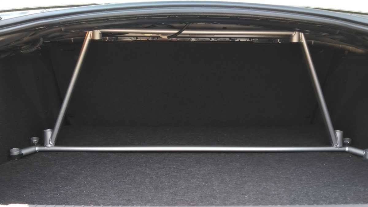 JZX100 TOM'S トランク補強バー アッパーボディー 強化ブレース