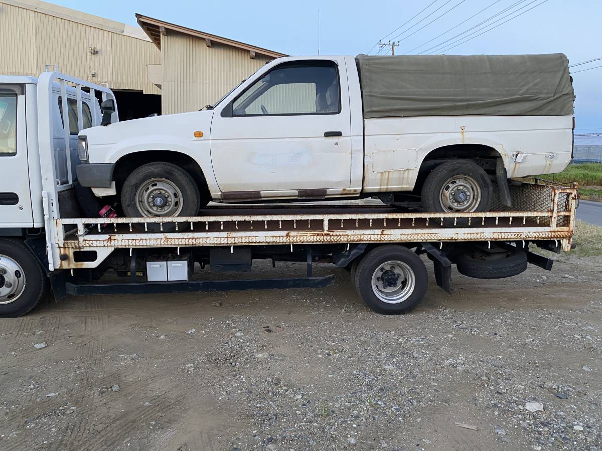 傷や汚れあり アトラス オートマ 回送車 積載車 車 オートバイ用 バイク トランポ ローダー ダイナ トヨエース キャンター タイタン エルフ デュトロ の落札情報詳細 ヤフオク落札価格情報 オークフリー スマートフォン版