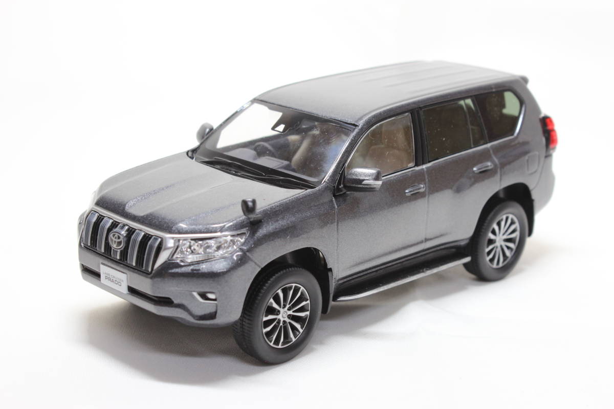 新品】1/30 トヨタ 新型ランドクルーザープラド / グレーメタリック