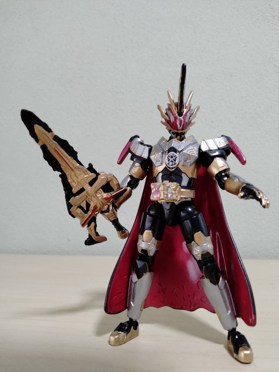 フィギュアーツ仮面ライダーソロモン塗装改造品