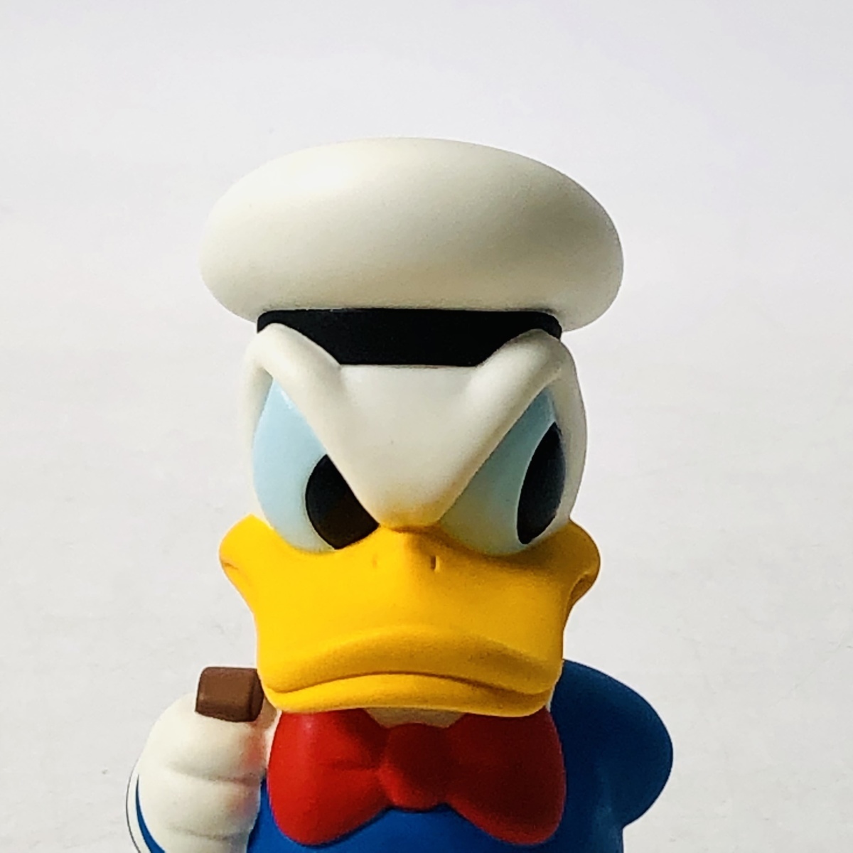 ドナルドダック VCDフィギュア UNDEFEATED Ver. Disney