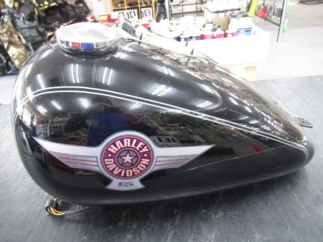 ハーレーダビットソン ファットボーイ 純正タンク 15th パールホワイト