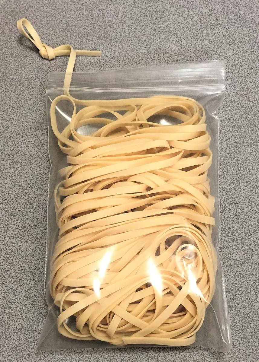 【未使用】【USA製ゴム動力機用高級ゴム】ばら売りの為格安 F.A.I Tan Super Sport Rubber 3/16in巾×64