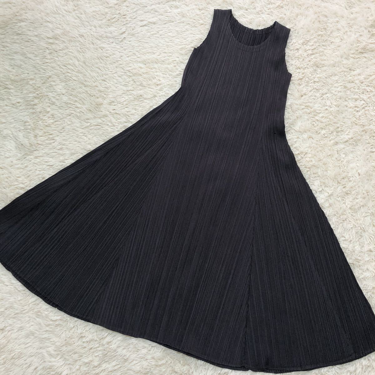 目立った傷や汚れなし】1円 〜【美品】 PLEATS PLEASE プリーツ