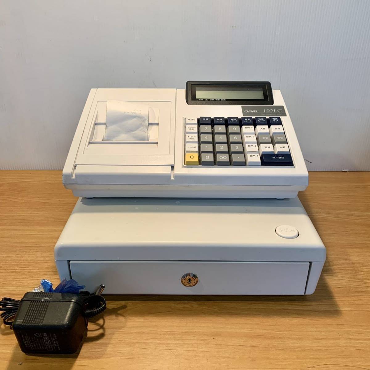 CLOVER 102LC ホワイト レジ用品 CLOVER 102LC – クローバー電子