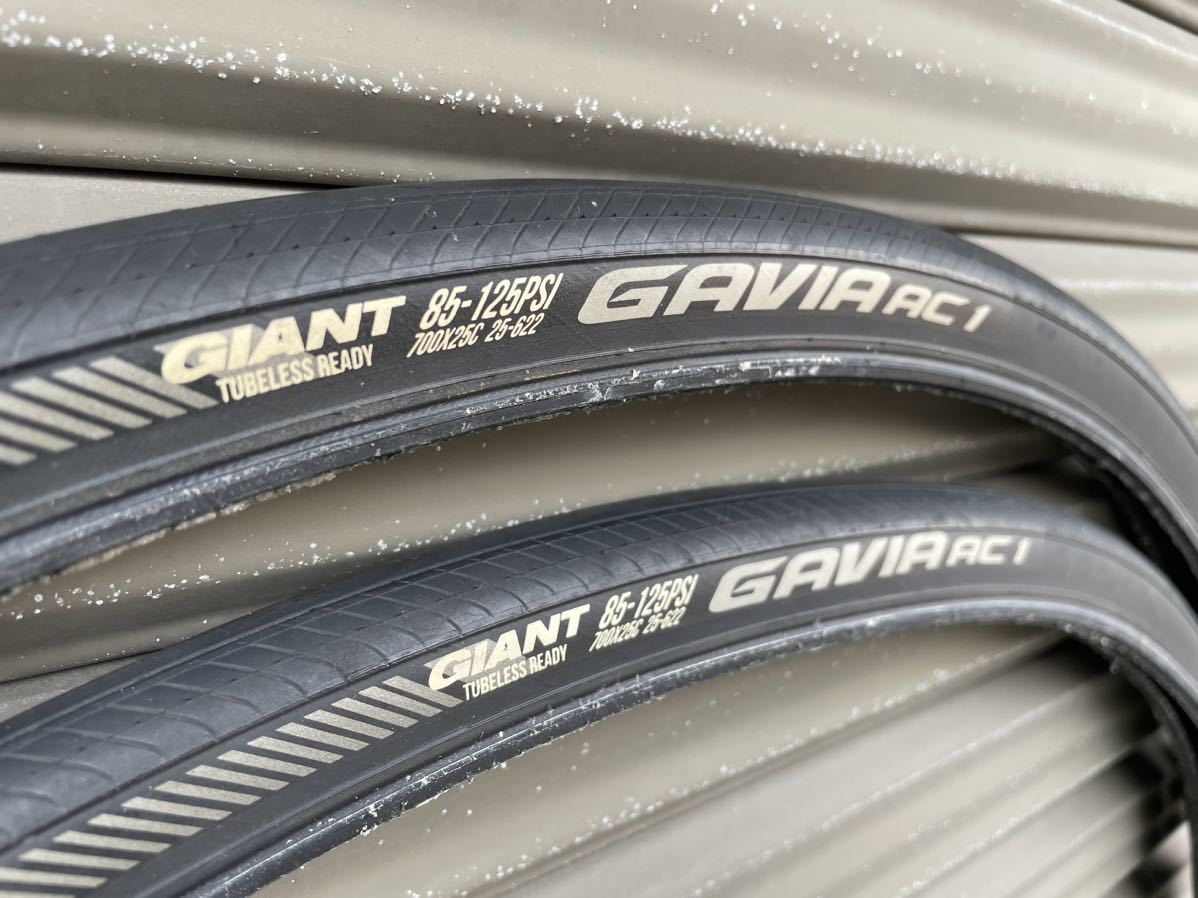 GIANT チューブレスレディホイール＆タイヤ、P-R2, GAVIA AC1 GIANTのチューブレスレディタイヤ「GAVIA」とは