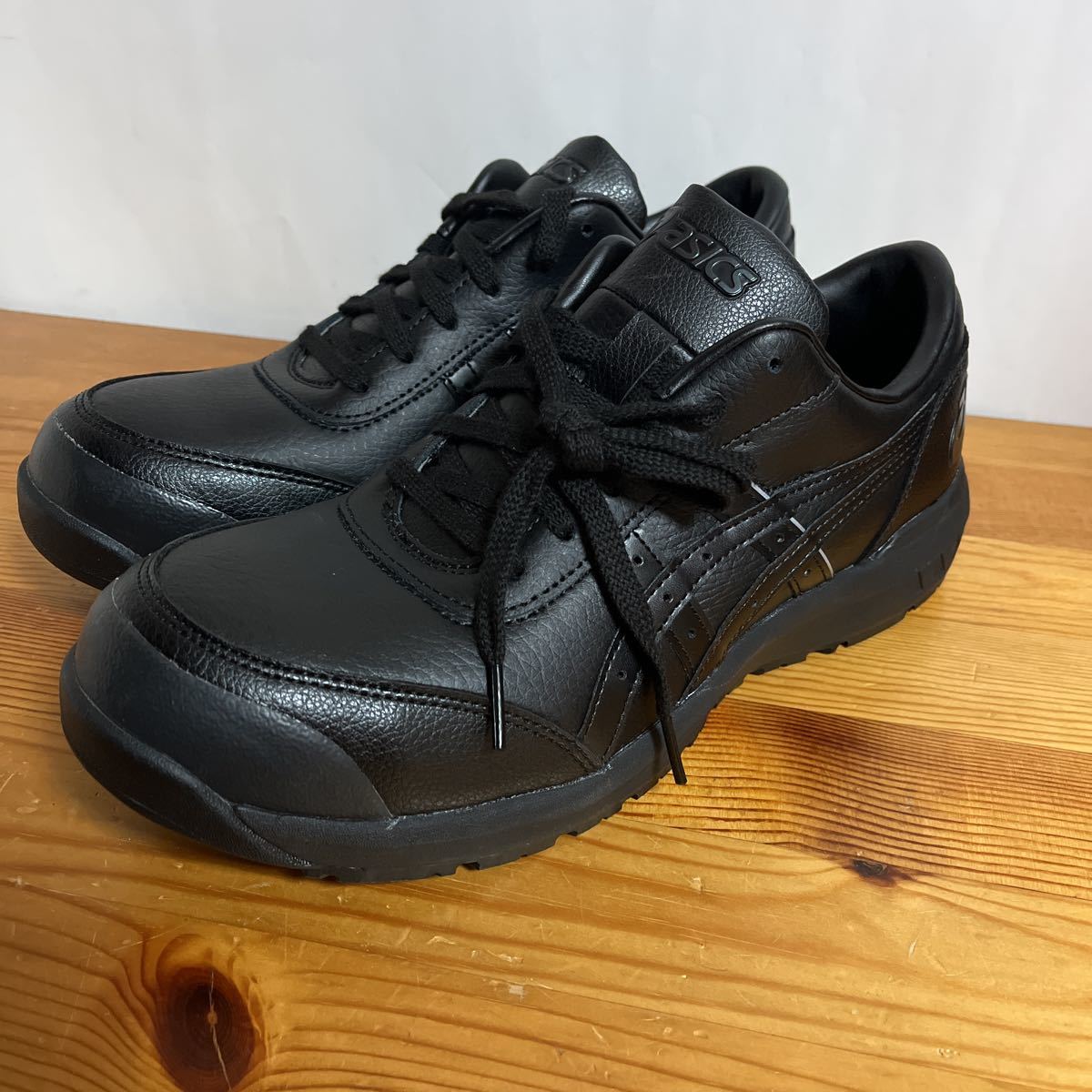 未使用】26cm安全靴 asics ウィンジョブCP700ブラック/ブラック