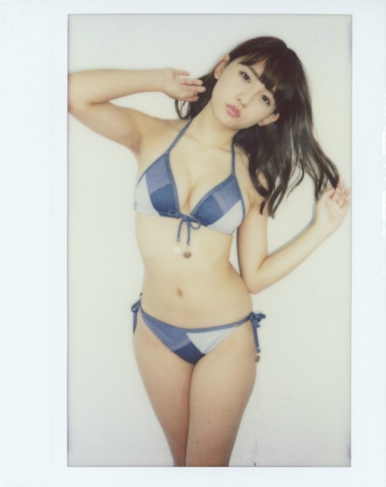 浅川梨奈 水着チェキ ナンバー入り