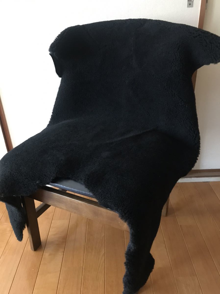 難ありビンテージのフェラガモムートンピンクのハーフコートです 