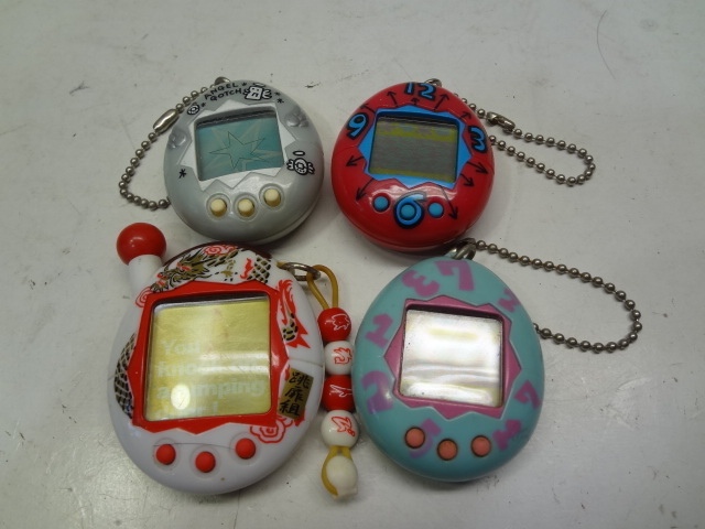 美品・激レア】たまごっち【初代・白】たまごっちメスっち2個セット