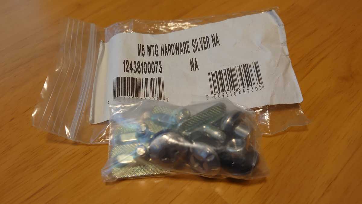 【未使用】BURTON バートン Channel Boards用 M5 MTG HARDWARE ネジセット の落札情報詳細 ヤフオク落札