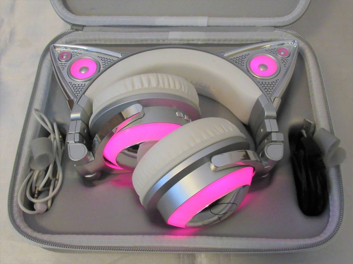 Brookstone 限定版 アリアナ グランデ ワイヤレス 猫耳ヘッドホン